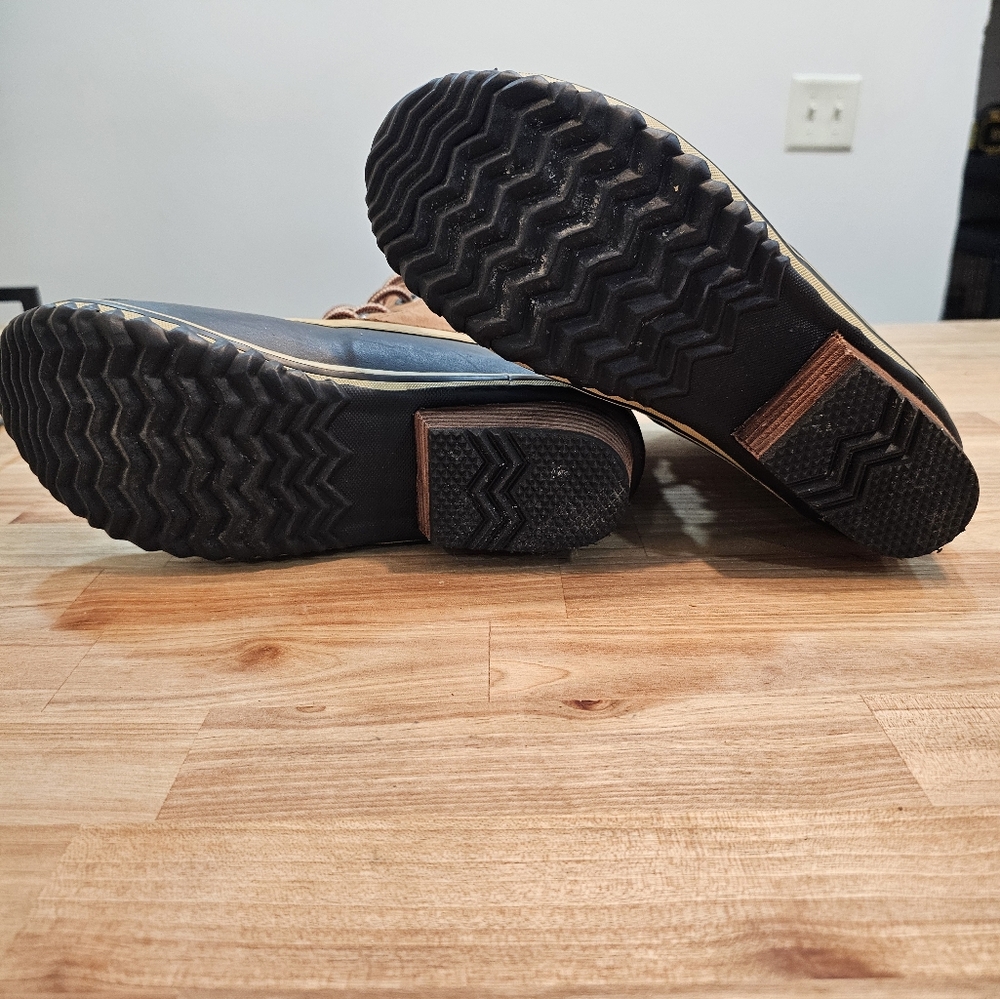 SOREL Fall Boot - Picture 8 of 8